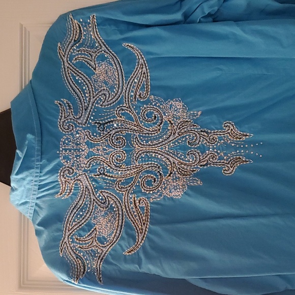 Ladies Signature Roar western shirt turquoise size Medium - Picture 3 of 5